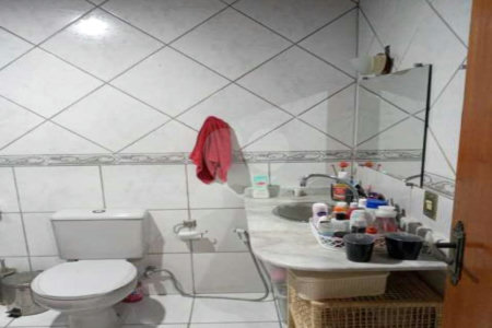 Casa à venda com 5 quartos, sendo 1 suíte, em Campo Grande, Rio de Janeiro, RJ