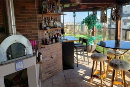 Apartamento à venda com 4 suítes em Vila Andrade, São Paulo, SP
