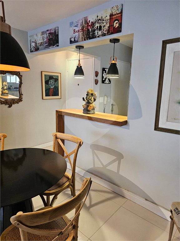 Apartamento à venda com 3 quartos, sendo 1 suíte, em Vila Olímpia, São Paulo, SP