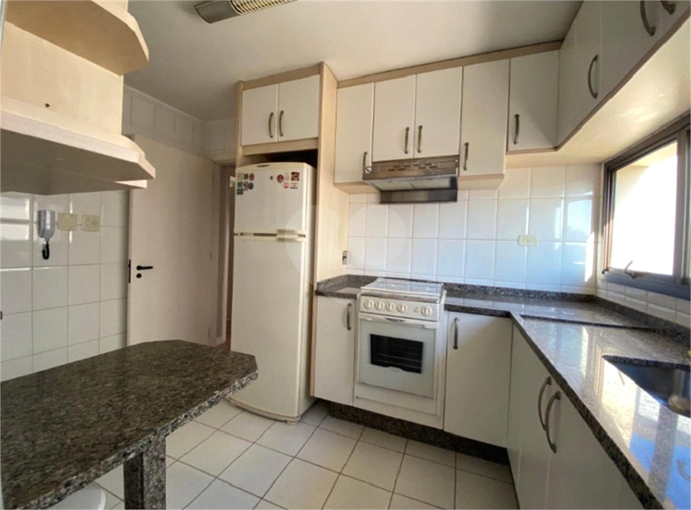 Apartamento à venda com 2 quartos, sendo 1 suíte, em Cidade Monções, São Paulo, SP