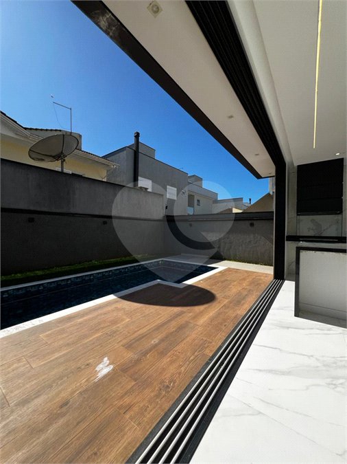 Casa à venda com 4 suítes no condomínio Residencial Mosaico da Serra, Mogi das Cruzes - SP