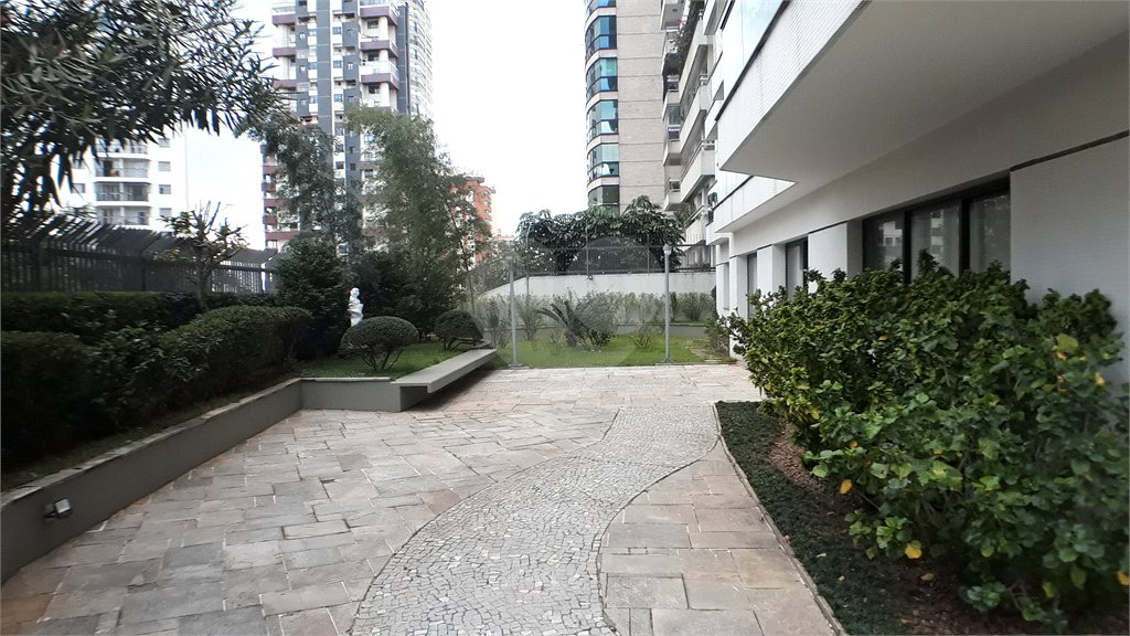 Apartamento à venda com 4 suítes em Santana, São Paulo, SP
