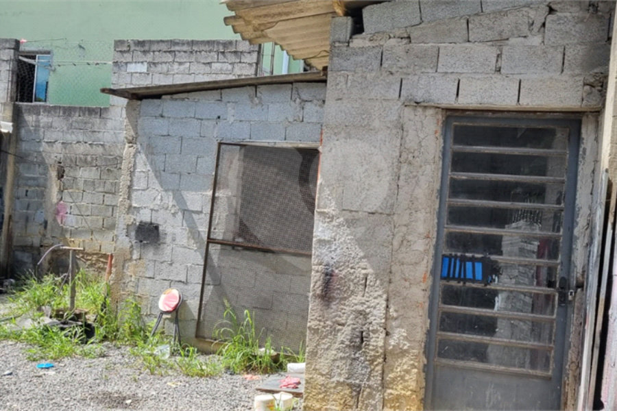 Terreno à venda com 1 quarto em Serra da Cantareira, Mairiporã, SP