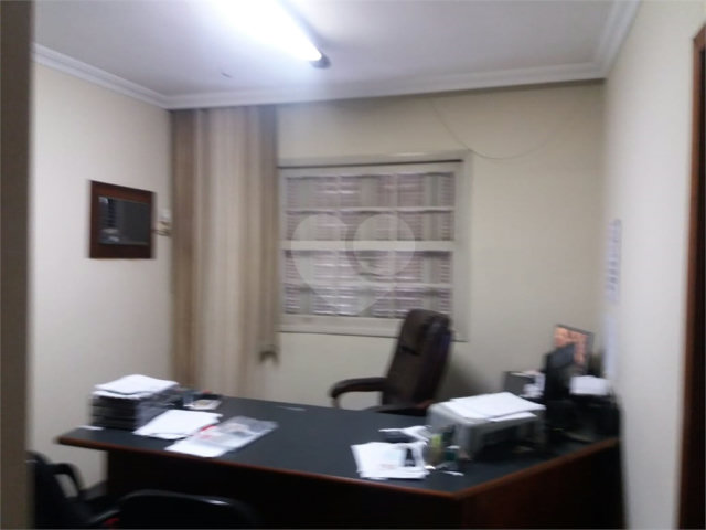 Casa à venda ou para alugar com 8 quartos em Chácara Santo Antônio, São Paulo, SP