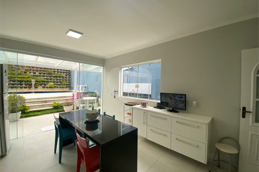Sobrado à venda com 3 quartos, sendo 2 suítes, em Freguesia do Ó, São Paulo, SP