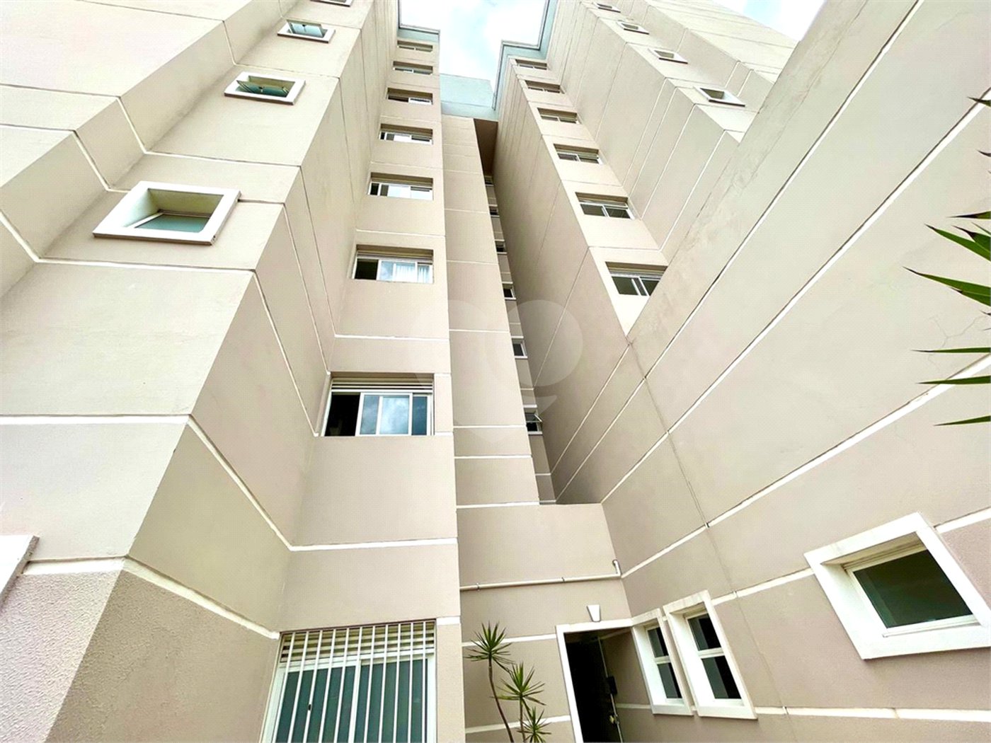 Apartamento à venda com 2 quartos, sendo 1 suíte, em Vila Barão, Sorocaba, SP