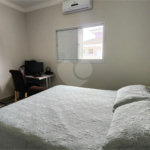Casa à venda com 4 quartos, sendo 2 suítes, no condomínio Ibiti Royal Park, Sorocaba - SP