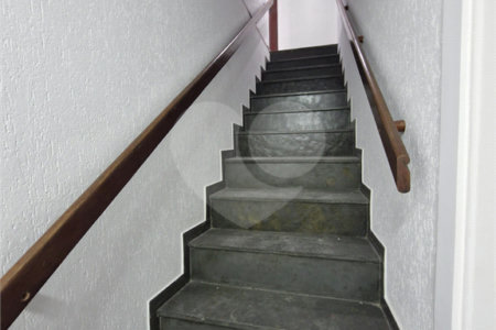 Casa à venda ou para alugar com 5 quartos, sendo 4 suítes,  em Santa Rosa, Vinhedo, SP