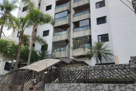 Apartamento à venda com 3 quartos, sendo 1 suíte, em Chácara Inglesa, São Paulo, SP