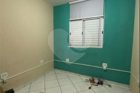 Sobrado à venda com 2 quartos, sendo 1 suíte, em Jardim Álamo, Guarulhos, SP