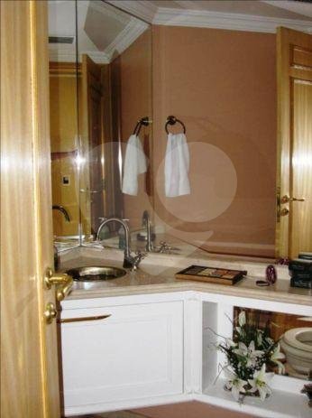 Apartamento à venda com 4 suítes em Jardim Fonte do Morumbi, São Paulo, SP