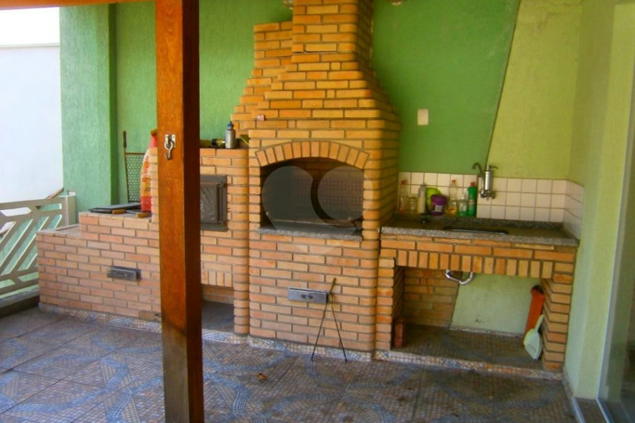Casa à venda com 4 quartos, sendo 1 suíte, em Horto, São Paulo, SP