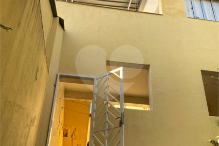 Casa à venda com 3 quartos em Vila Bandeirantes, São Paulo, SP