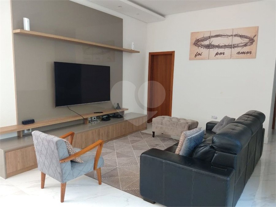 Casa à venda com 3 suítes no condomínio Aruã Ecopark Lagos, Mogi das Cruzes - SP