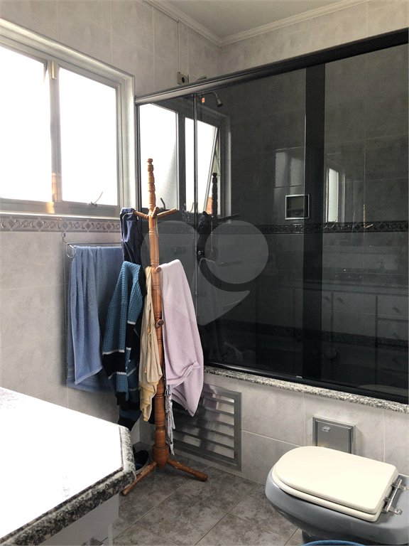 Sobrado à venda com 3 quartos, sendo 1 suíte, em Vila Gustavo, São Paulo, SP