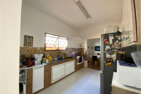 Casa à venda com 3 quartos, sendo 1 suíte, em Jardim Faculdade, Sorocaba, SP