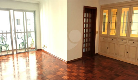 Apartamento à venda com 2 suítes em Moema, São Paulo, SP