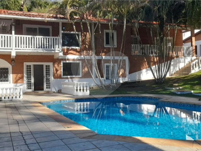 Casa à venda com 3 quartos, sendo 1 suíte,  em Roseira, Mairiporã, SP