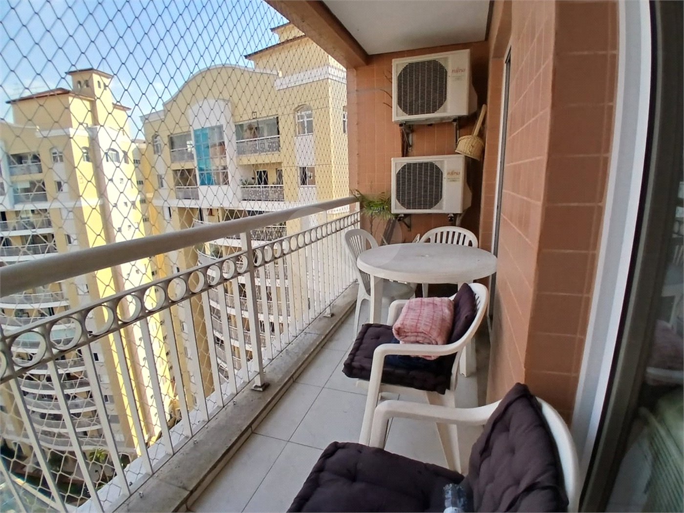 Cobertura à venda com 4 quartos, sendo 2 suítes,  em Alto da Lapa, São Paulo, SP