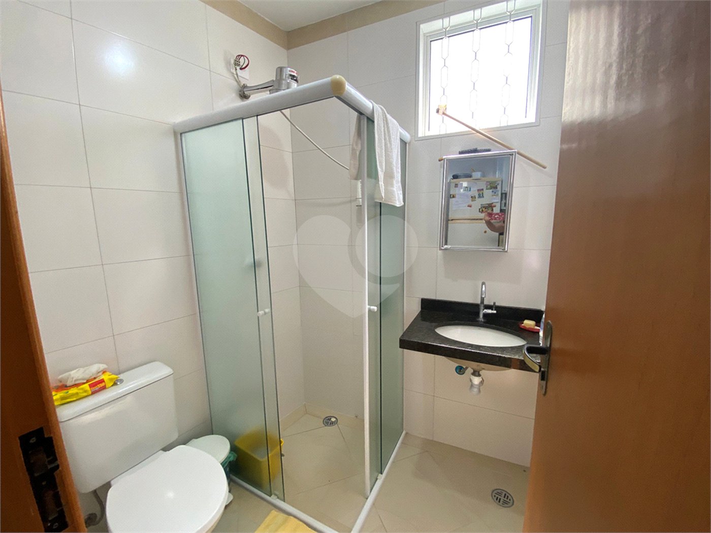 Sobrado à venda com 3 quartos em Parada Inglesa, São Paulo, SP