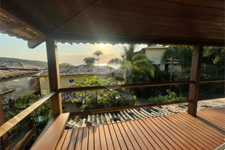 Casa em condomínio à venda com 3 quartos, sendo 2 suítes, em João Fernandes, Armação dos Búzios, RJ