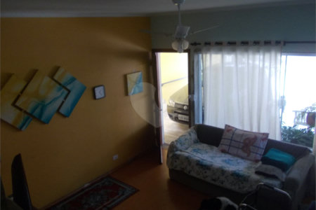 Sobrado à venda com 2 quartos, sendo 1 suíte, em Tucuruvi, São Paulo, SP
