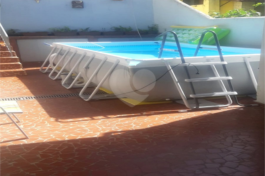 Sobrado à venda com 3 quartos em Vila Guilherme, São Paulo, SP