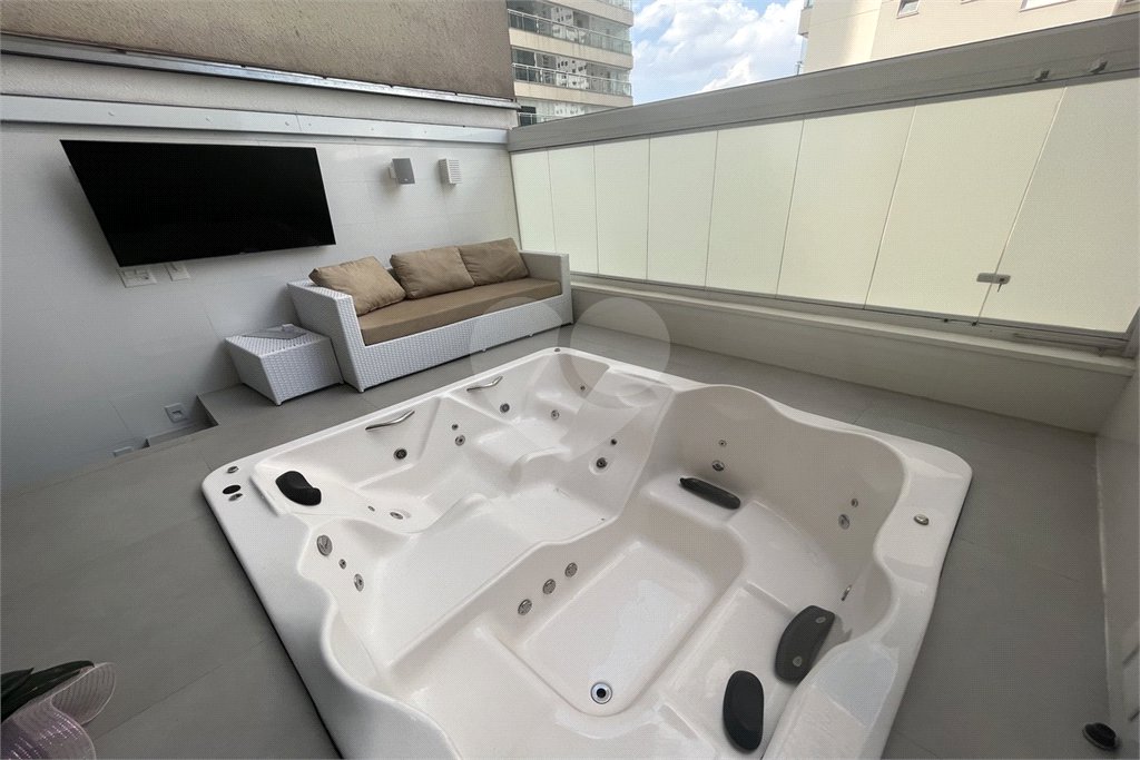 Apartamento à venda com 2 suítes em Barra Funda, São Paulo, SP