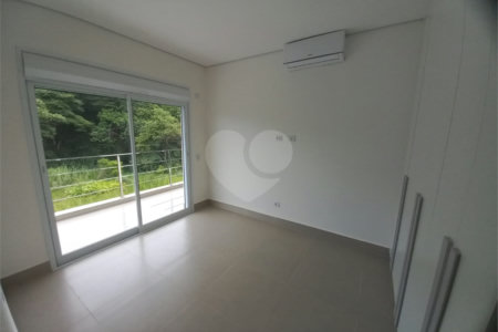 Casa a venda no Condomínio Porto Atibaia