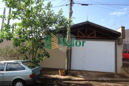 Excelente casa no Romeu Santini - São Carlos