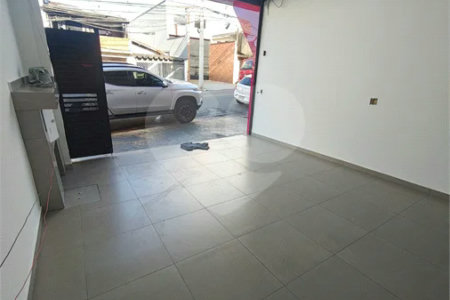 SALÃO COMERCIAL DE 100M² - RECEM REFORMADO