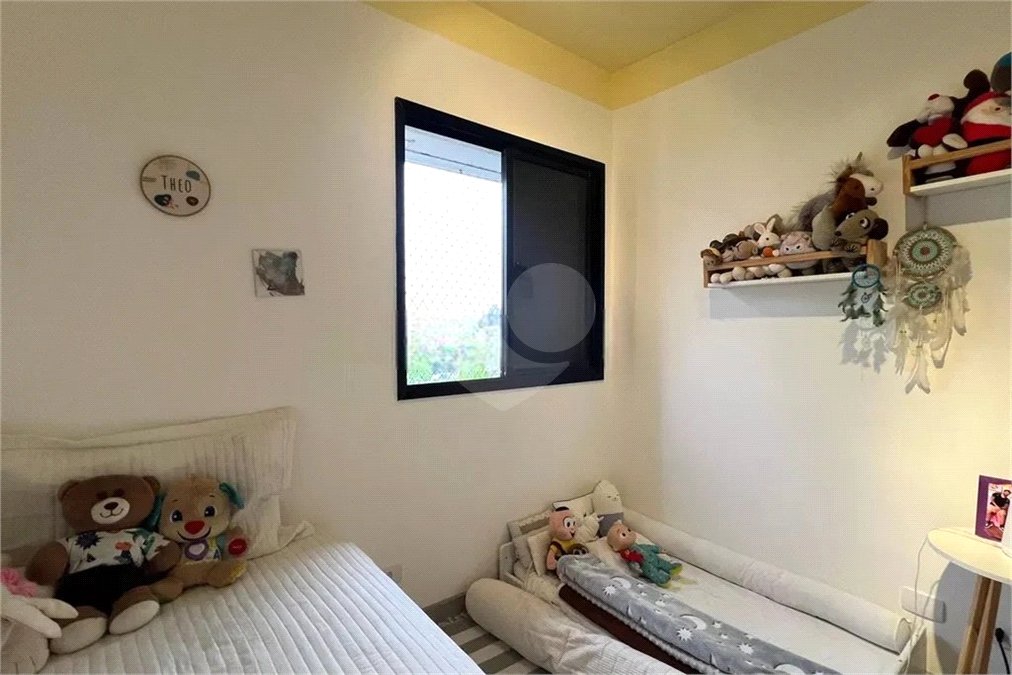 Apartamento à venda com 3 quartos, sendo 1 suíte, em Vila Madalena, São Paulo, SP
