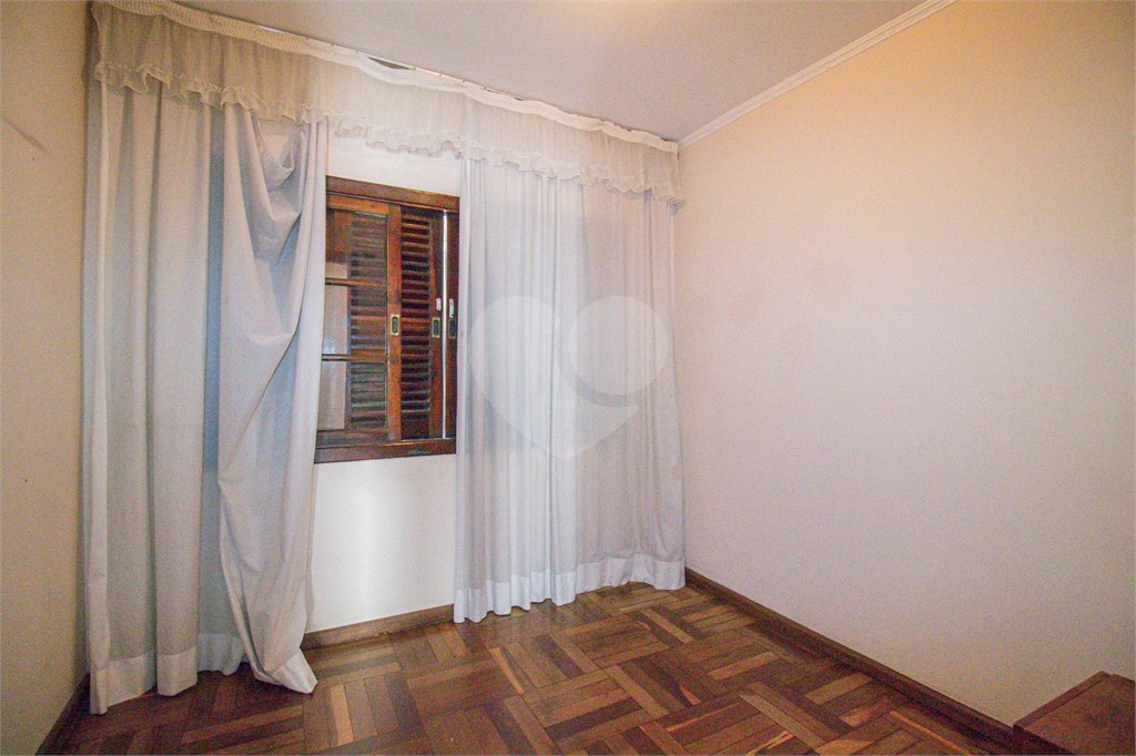 Casa à venda com 5 quartos, sendo 4 suítes, em Jardim Prudência, São Paulo, SP