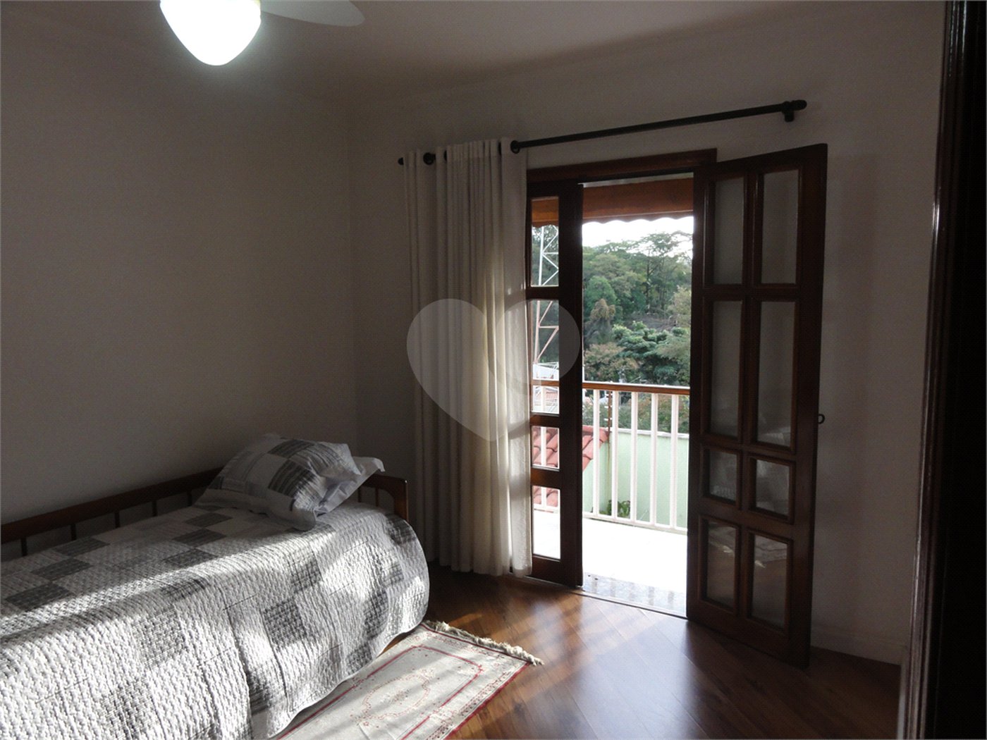 Sobrado à venda com 4 quartos, sendo 2 suítes,  em Mandaqui, São Paulo, SP