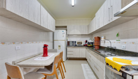 Casa à venda com 3 quartos em Campo Grande, São Paulo, SP