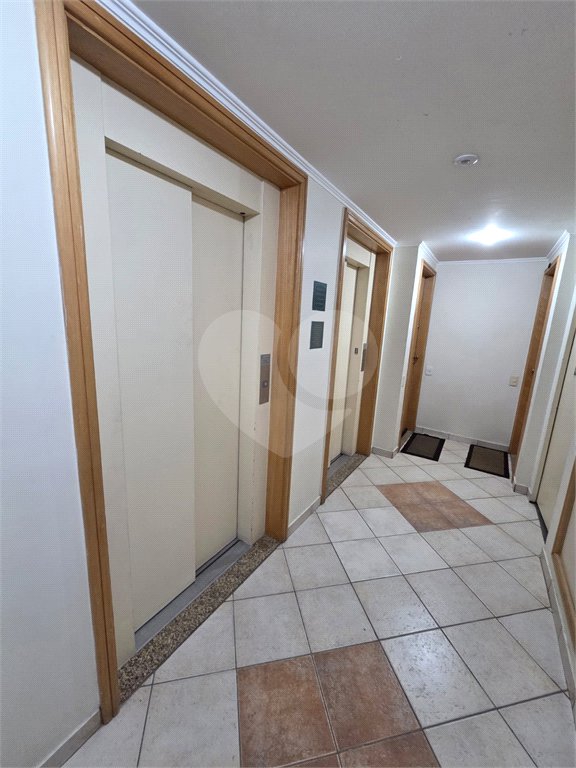 Cobertura à venda com 3 quartos, sendo 1 suíte, em Cidade São Francisco, São Paulo, SP