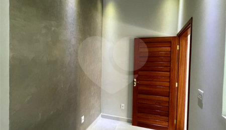 Casa à venda com 3 quartos, sendo 1 suíte,  em Parque São Lourenço, Indaiatuba, SP