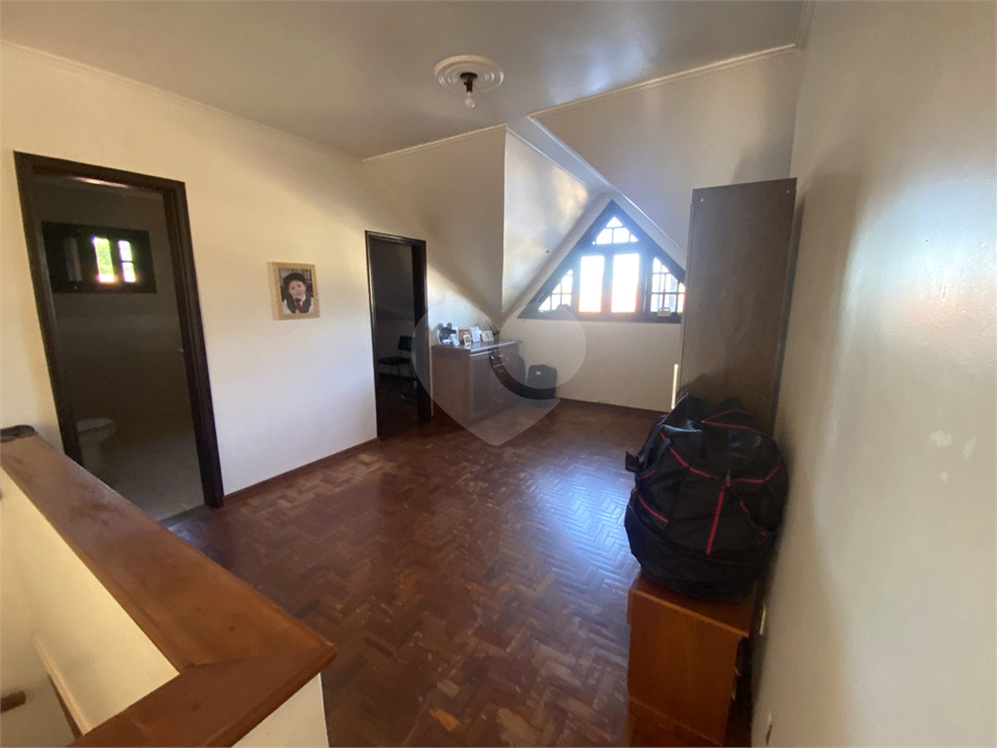 Casa à venda com 3 quartos, sendo 1 suíte, em Parque Residencial Monte Carlo, Ponta Porã, MS