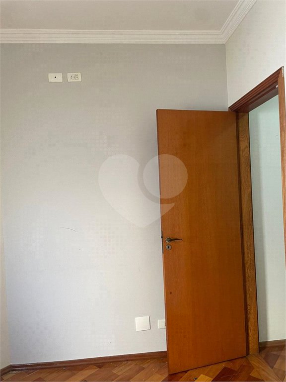 Casa à venda com 3 quartos, sendo 1 suíte,  no condomínio Palm Residence, Santo André - SP