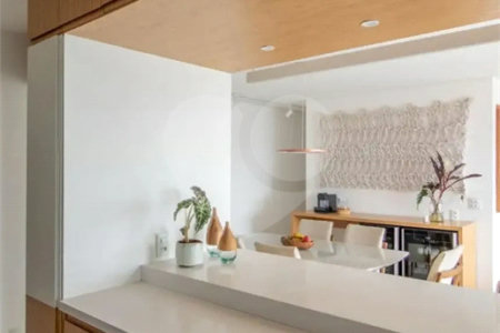 Apartamento à venda com 2 quartos, sendo 1 suíte, em Mirandópolis, São Paulo, SP