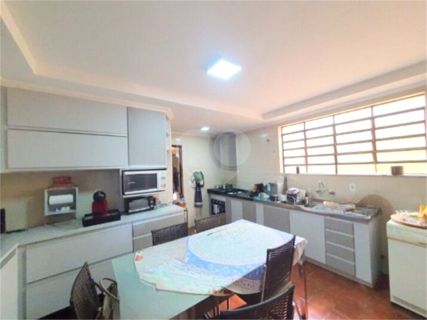 Casa à venda com 3 quartos, sendo 1 suíte,  em Jardim Santa Rosália, Sorocaba, SP