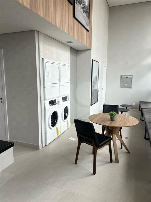 Apartamento à venda com 1 quarto em Vila Cordeiro, São Paulo, SP