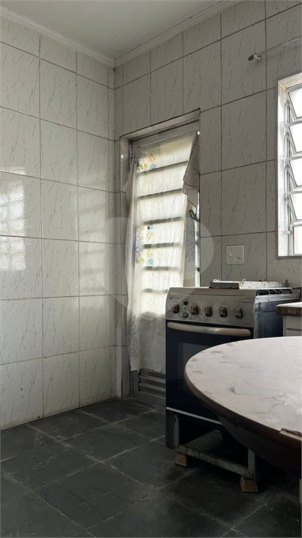 Casa Térrea à venda com 3 quartos em Jardim Dom José, São Paulo, SP