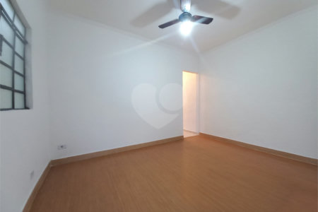 Casa Térrea à venda com 2 quartos em Vila Gustavo, São Paulo, SP
