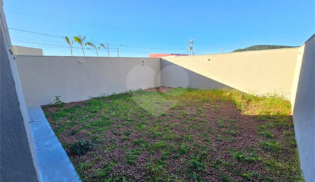 Apartamento para alugar com 2 quartos, sendo 1 suíte,  em Nova São Pedro, São Pedro da Aldeia, RJ