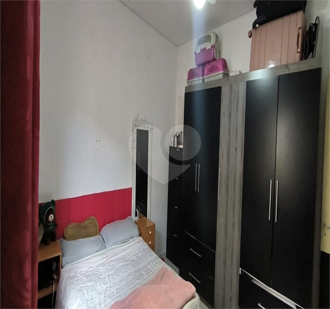 Casa Térrea à venda com 5 quartos, sendo 1 suíte, em Chora Menino, São Paulo, SP