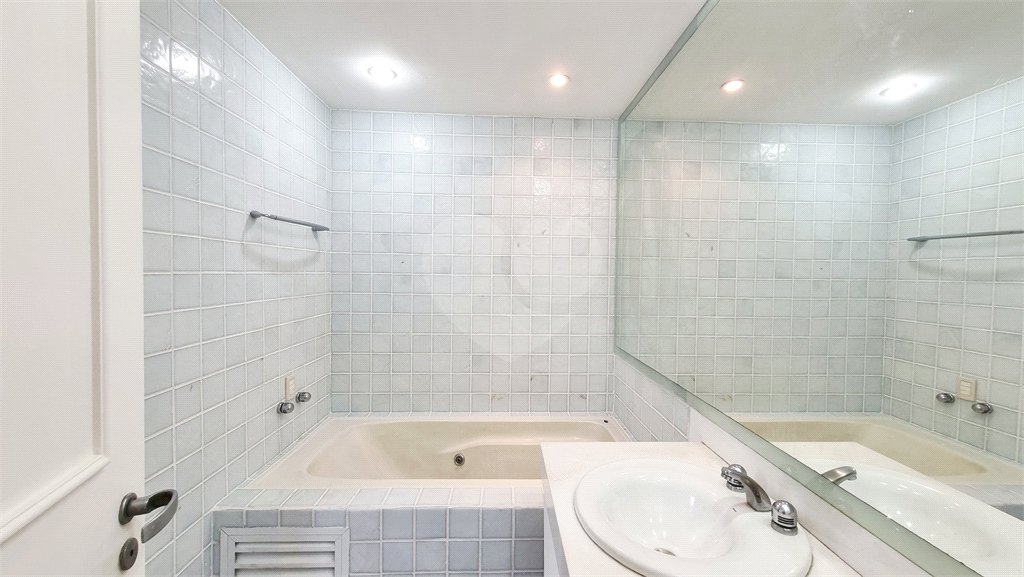 Duplex à venda com 4 suítes em Itaim Bibi, São Paulo, SP