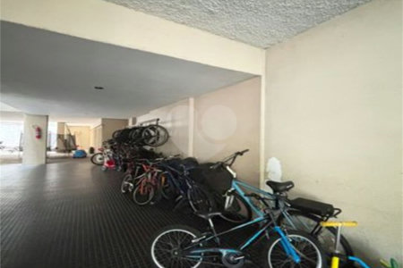 Apartamento à venda com 3 quartos, sendo 1 suíte, em Lagoa, Rio de Janeiro, RJ