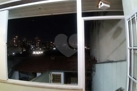 Sobrado à venda com 2 quartos em Vila Gumercindo, São Paulo, SP