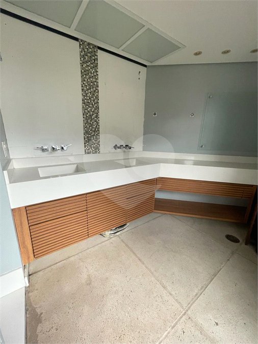 Apartamento à venda ou para alugar com 4 quartos, sendo 3 suítes,  em Jardim Anália Franco, São Paulo, SP